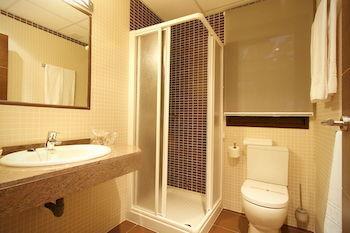Hostal Avenida Barajas มาดริด ภายนอก รูปภาพ